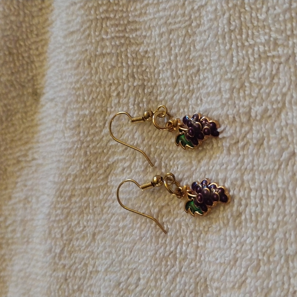 Grapes earrings